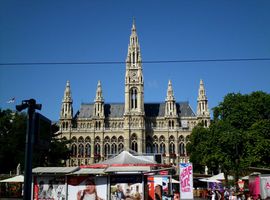 Wien geführte Tour Ringstraße Rathaus